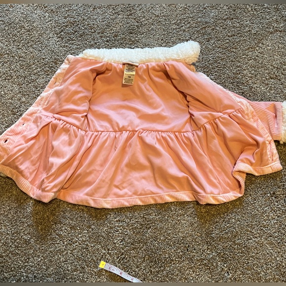 NWT Pink Coat - 24M - Adorable Gray Bows Fuzzy Collar - Bundle Up in Style! 🎀✨" - Picture 10 of 11